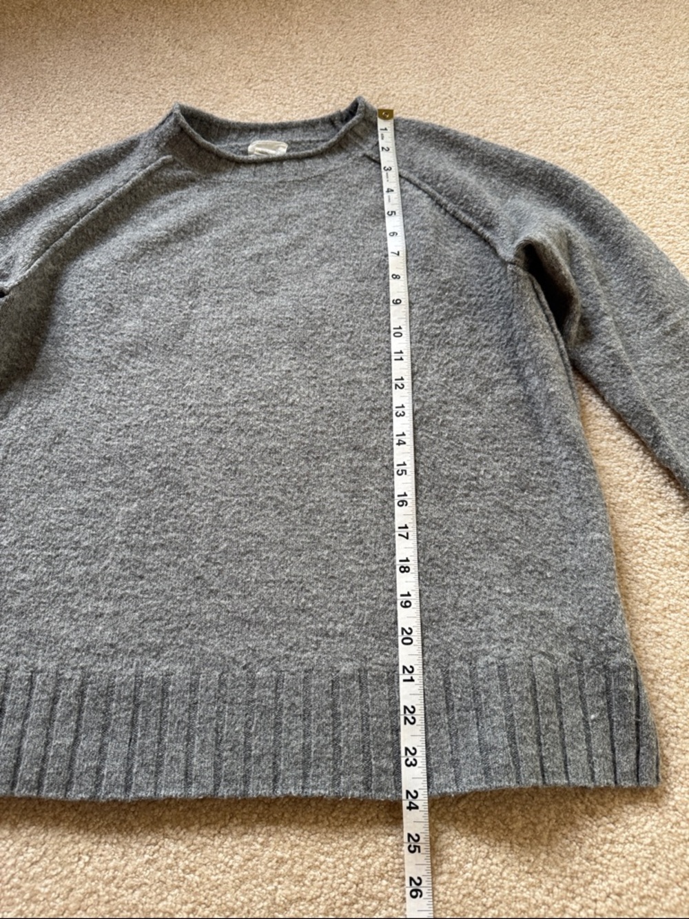 Caslon Women’s Gray Crewneck Sweater size Small - Picture 4 of 9